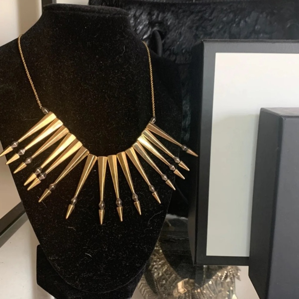 House of Harlow Spikey Necklace